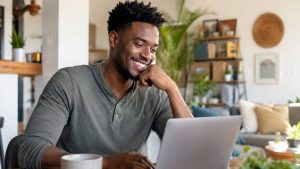 hero image of a man looking up factsa bout cocaine online.